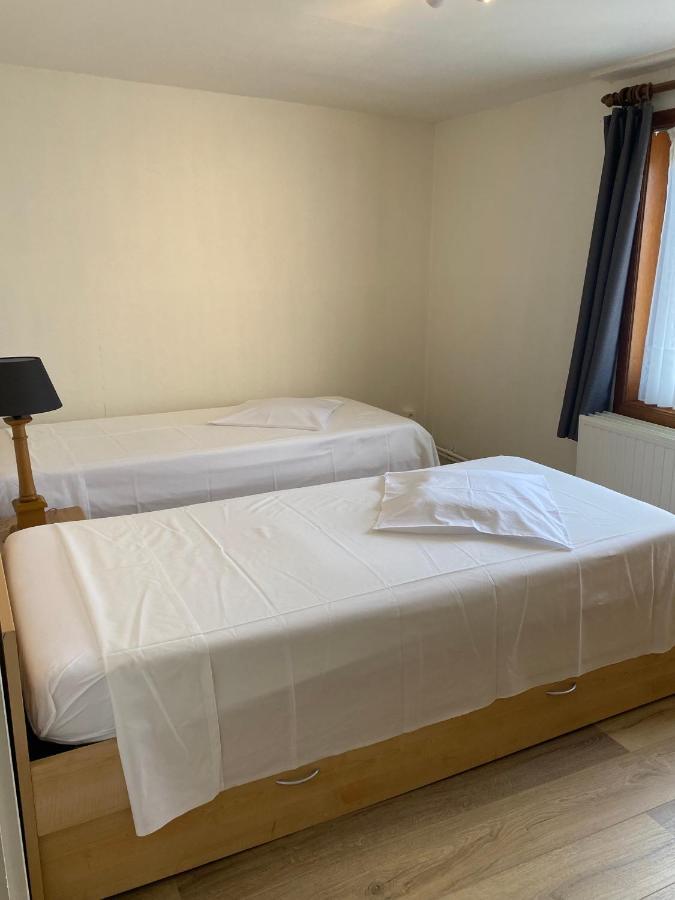 Vakantiewoning Wurfeldermolen Maaseik Bagian luar foto