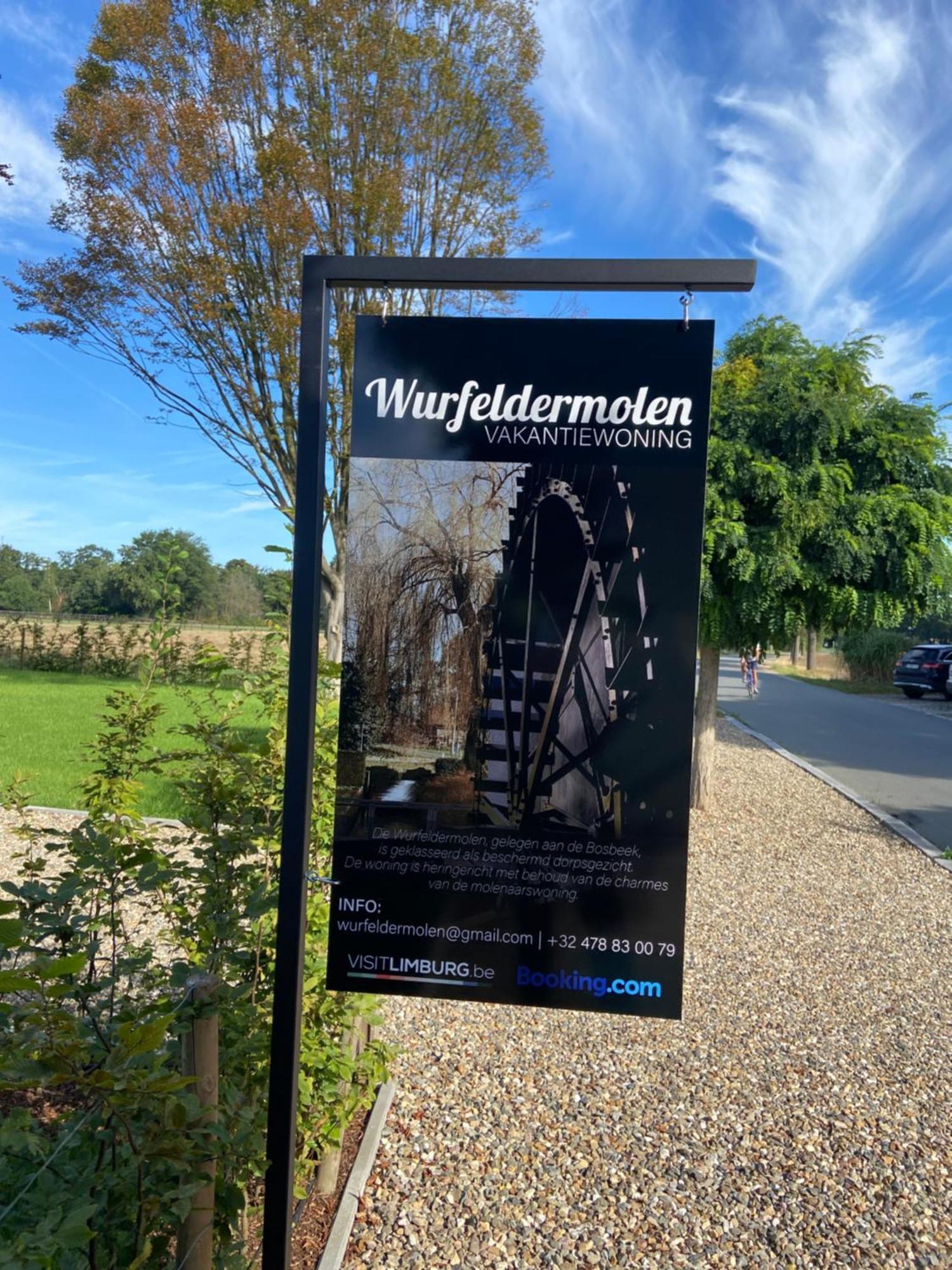 Vakantiewoning Wurfeldermolen Maaseik Bagian luar foto